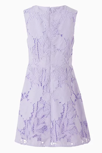 Dress in Floral Lace