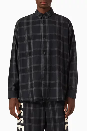 Button-up Shirt in Flannel