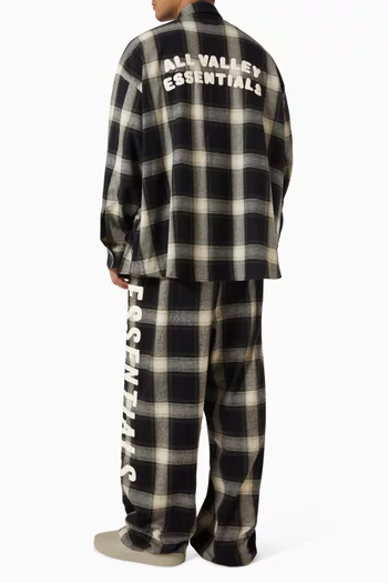 Button-up Shirt in Flannel