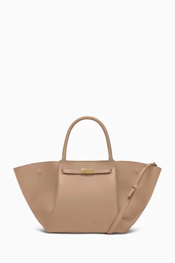 The Midi New York Tote Bag in Leather