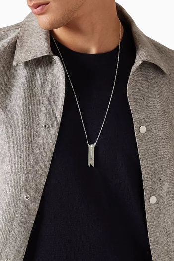 Arabic Letter "Ein" Sapphire Pendant Necklace in Sterling Silver