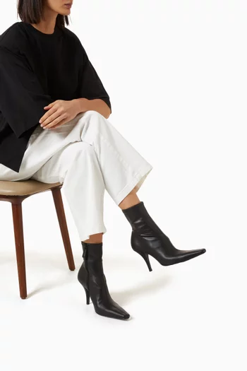 Odelia 100 Ankle Boots in Vegan Leather