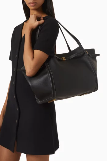 Medium T Signature Shopping Bag in Leather