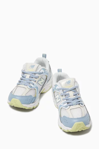 530 Sneakers in Mesh