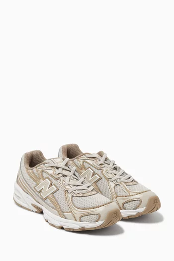 740 Sneakers in Mesh