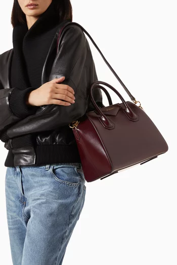 Small Antigona Bag in Leather