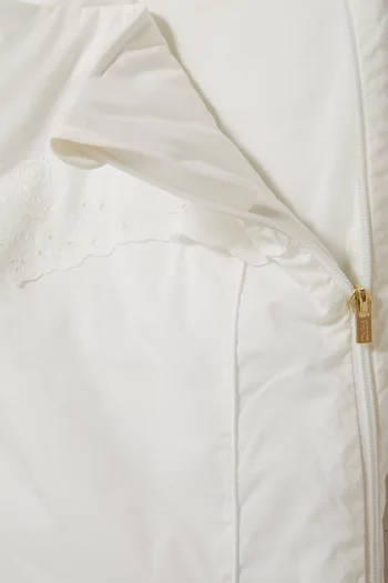 Sleeping Nest in Cotton
