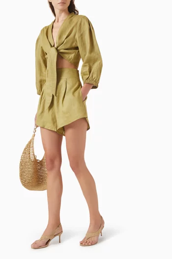 Solid Shorts in Linen