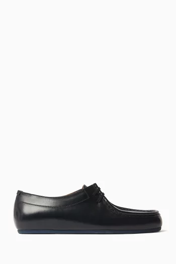Hood Lace-up Shoes in Calf Leather