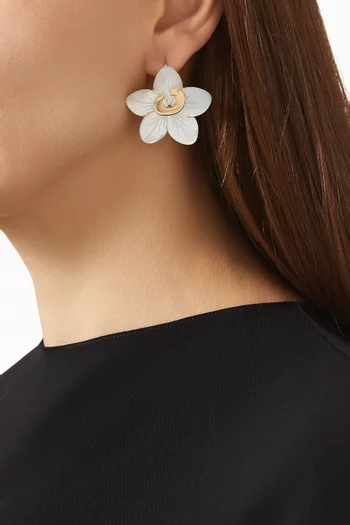 Oula Arabic Letter 'Noon' Earrings in 18kt Gold