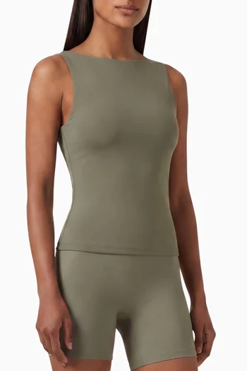 Ultimate Scoop Back Tank Top