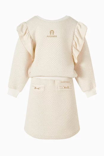 Ruffle Sleeve Sweatshirt