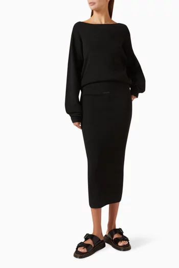 Modern Crop Boat-neck Sweater in Rib-knit