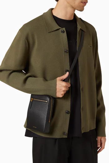 Crossbody Bag in Leather
