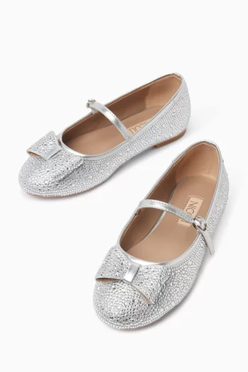 Genevieve Flats