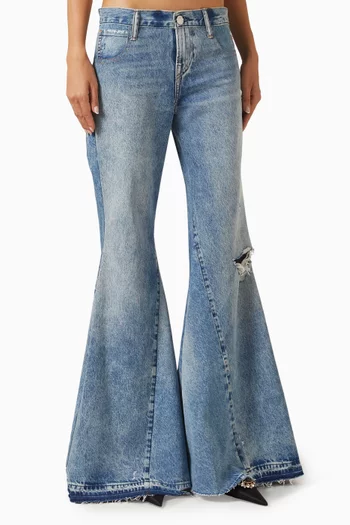 Low-rise Flared Jeans in Denim