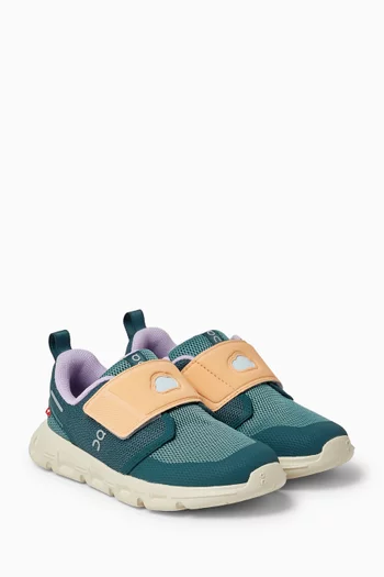 Cloud Dash Sneakers