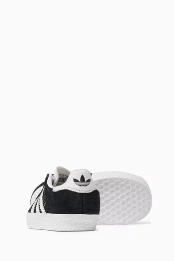 Gazelle Sneakers in Suede