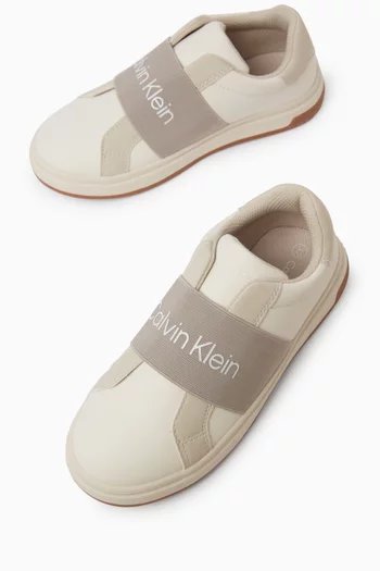 Low-cut Sneakers in Faux Leather