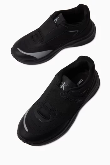 Low-cut Sneakers