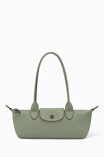 Medium Le Pliage Xtra Shoulder Bag in Leather