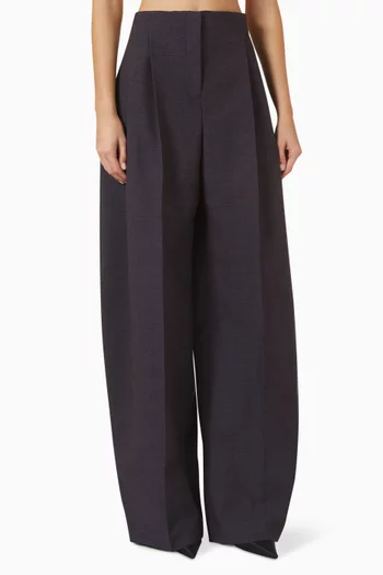 Wide-leg Pleated Pants in Virgin Wool