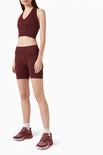 Sculpt Seamless Twist-back Vest