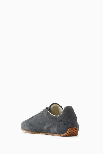 Daze Runner Sneakers in Suede