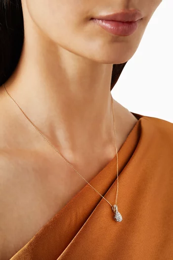 Pear-shaped Diamond Necklace in 18kt Gold