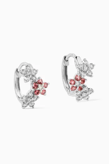 Flower Hoop Earrings in 18kt White Gold