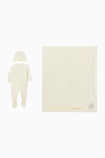 Pyjama, Blanket and Beanie Gift Set