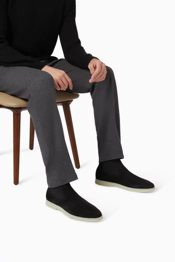 City Chelsea Boots in Oiled Suede