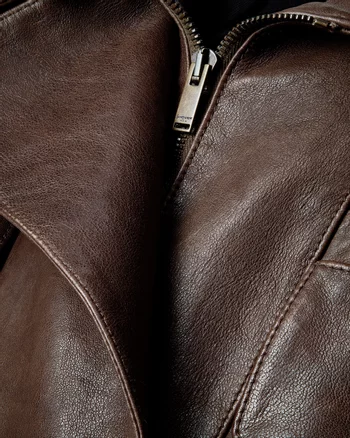 Short Jacket in Lambskin Leather