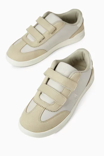 Hollis EZ Sneakers