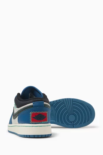 Air Jordan 1 Low SE Sneakers