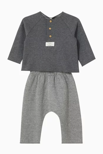 Buttoned Sweatshirt & Pants Set
