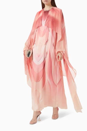 قفطان مزين بتطريزات