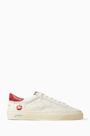 Plus Court Kiss Sneakers in Leather