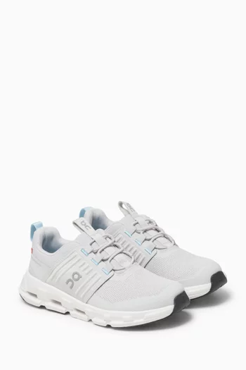 Cloudswift Sneakers