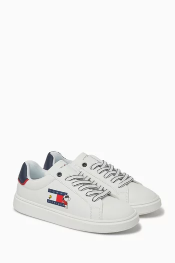 x Peanuts® Lace-up Sneakers