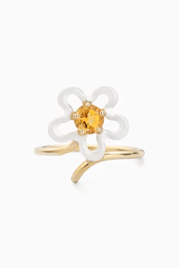 Contrarie Citrine Ring in 9kt Gold