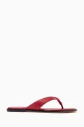 أحمر