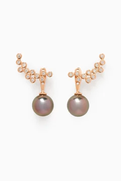 ذهبى مائل للوردي