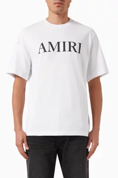 أبيض