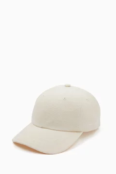 Neutral