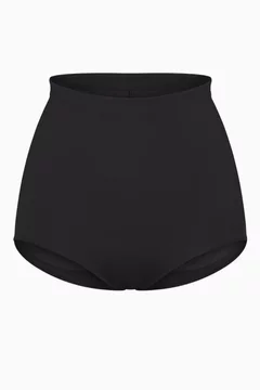 أسود أونيكس