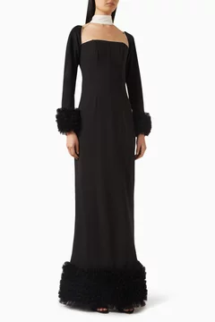 أسود