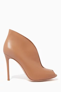 Buy Gianvito Rossi Neutral Vamp 105 Nappa Leather Booties For Women Online Ounass Bahrain