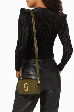 Buy Marc Jacobs Green The Softshot 17 Crossbody Bag in Leather For Women Online Ounass Bahrain