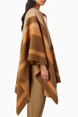 CHLOE クロエBlanket Coat in Graphic Wool Chloé's Blanket Coat - StyleChile | Life, Styled